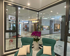 系統(tǒng)門窗,系統(tǒng)門窗加盟,系統(tǒng)門窗廠家 系統(tǒng)門窗,系統(tǒng)門窗加盟,系統(tǒng)門窗廠家